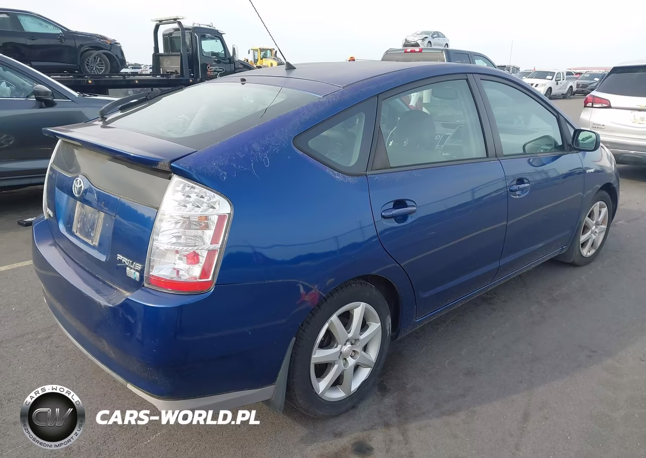 2009 Toyota Prius Touring VIN:JTDKB20U397842465 - 4