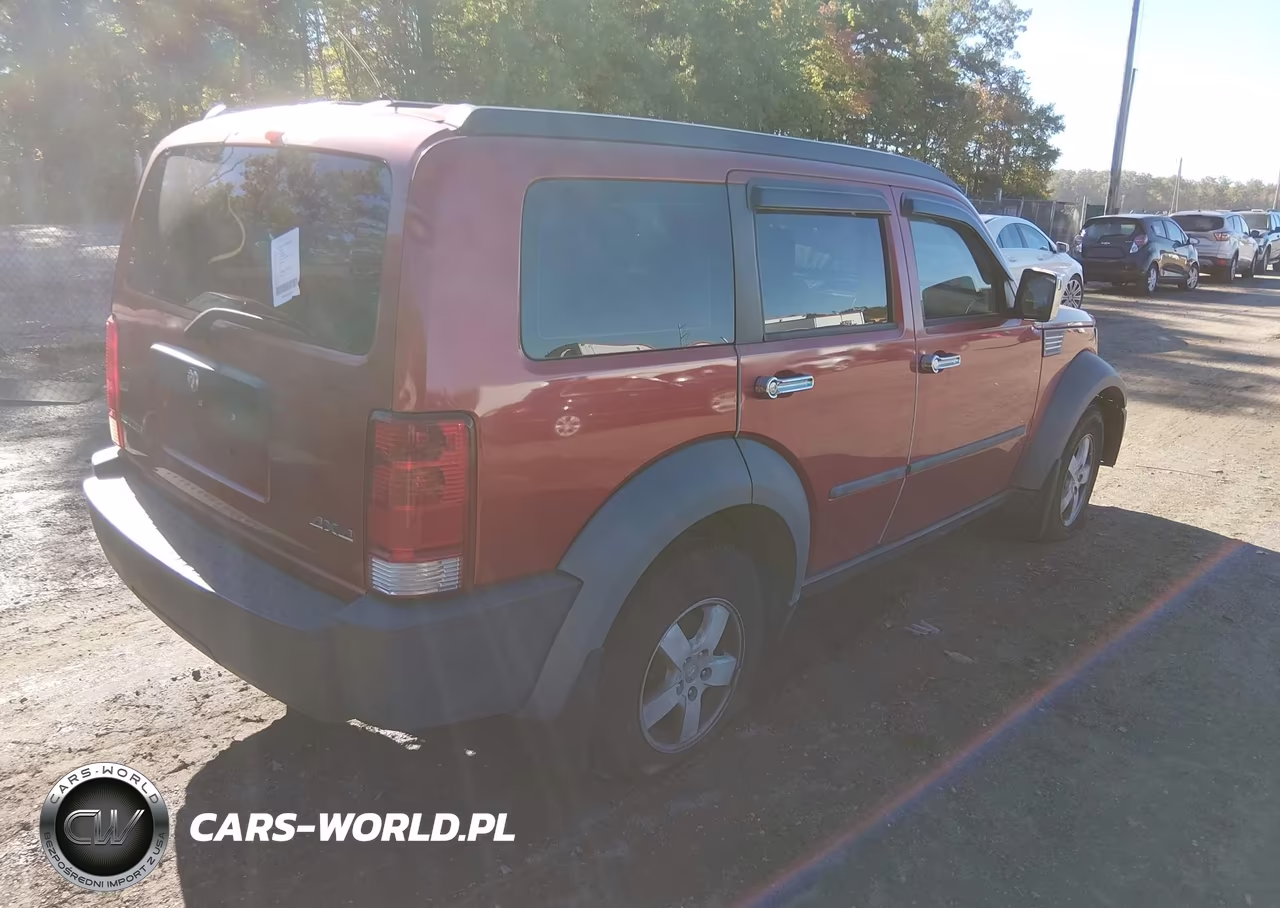 2007 Dodge Nitro Sxt VIN:1D8GU28K57W529439 - 4