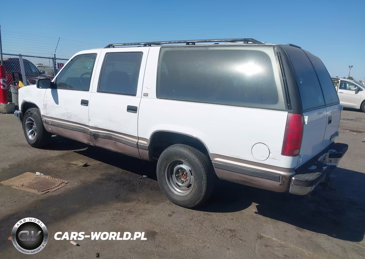 1994 Chevrolet Suburban C1500 VIN:1GNEC16K2RJ348585 - 3