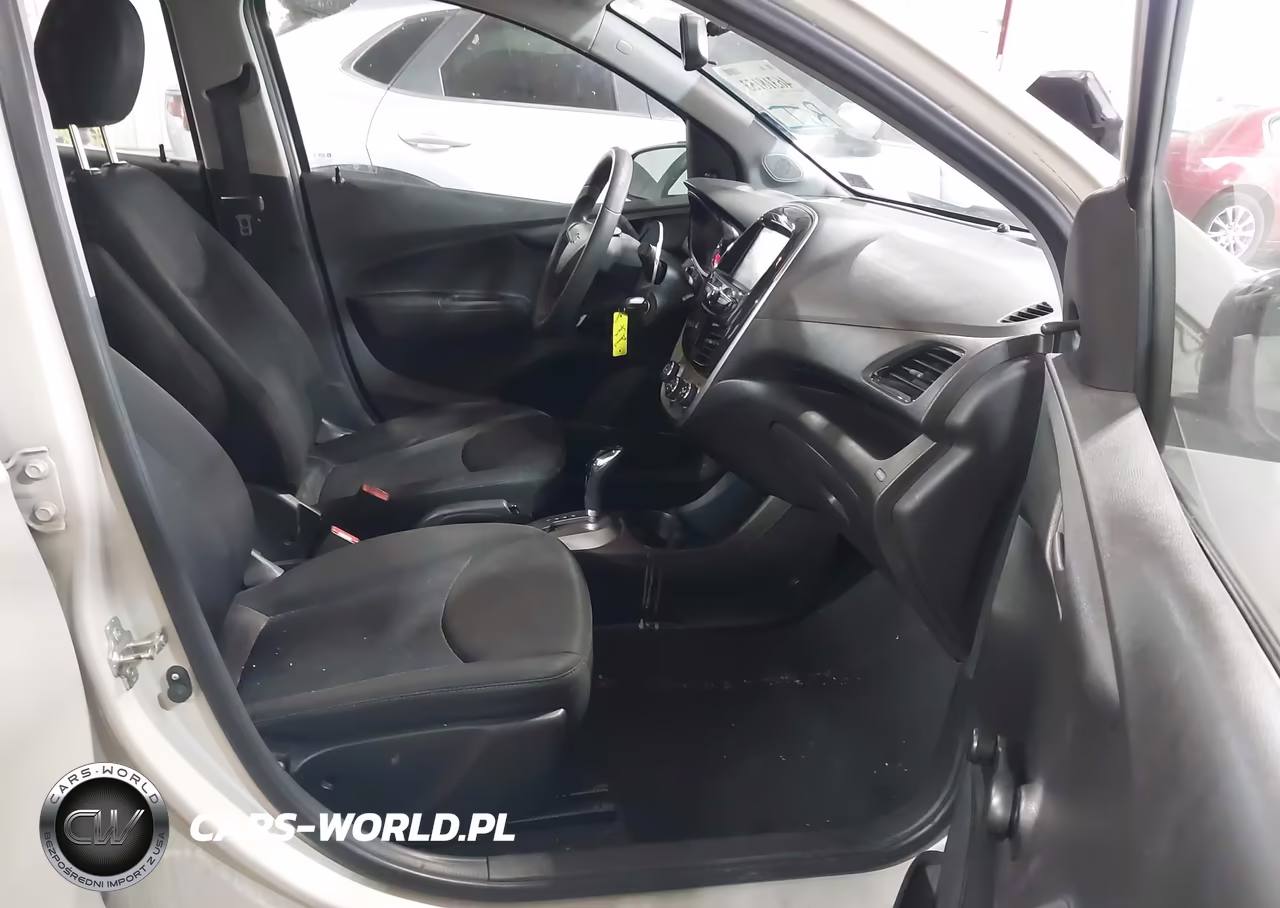 2017 Chevrolet Spark Ls Cvt VIN:KL8CB6SA3HC831964 - 5
