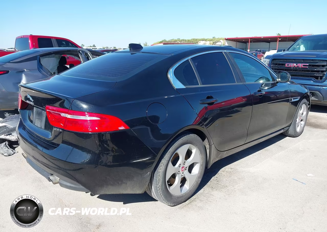 2017 Jaguar Xe 25T VIN:SAJAR4BG3HA967379 - 4