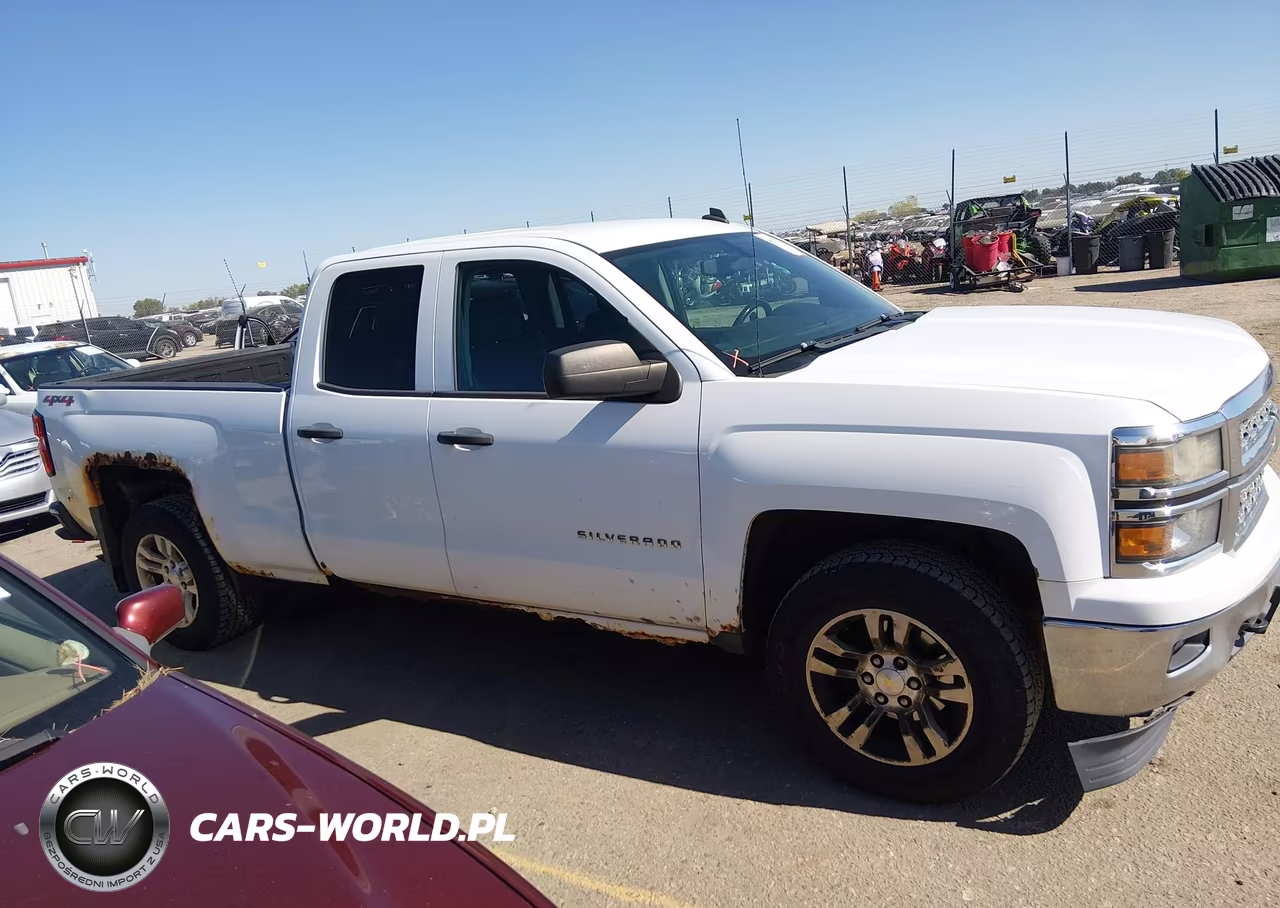 CHEVROLET SILVERADO VIN:1GCVKREC2EZ123616 - 13