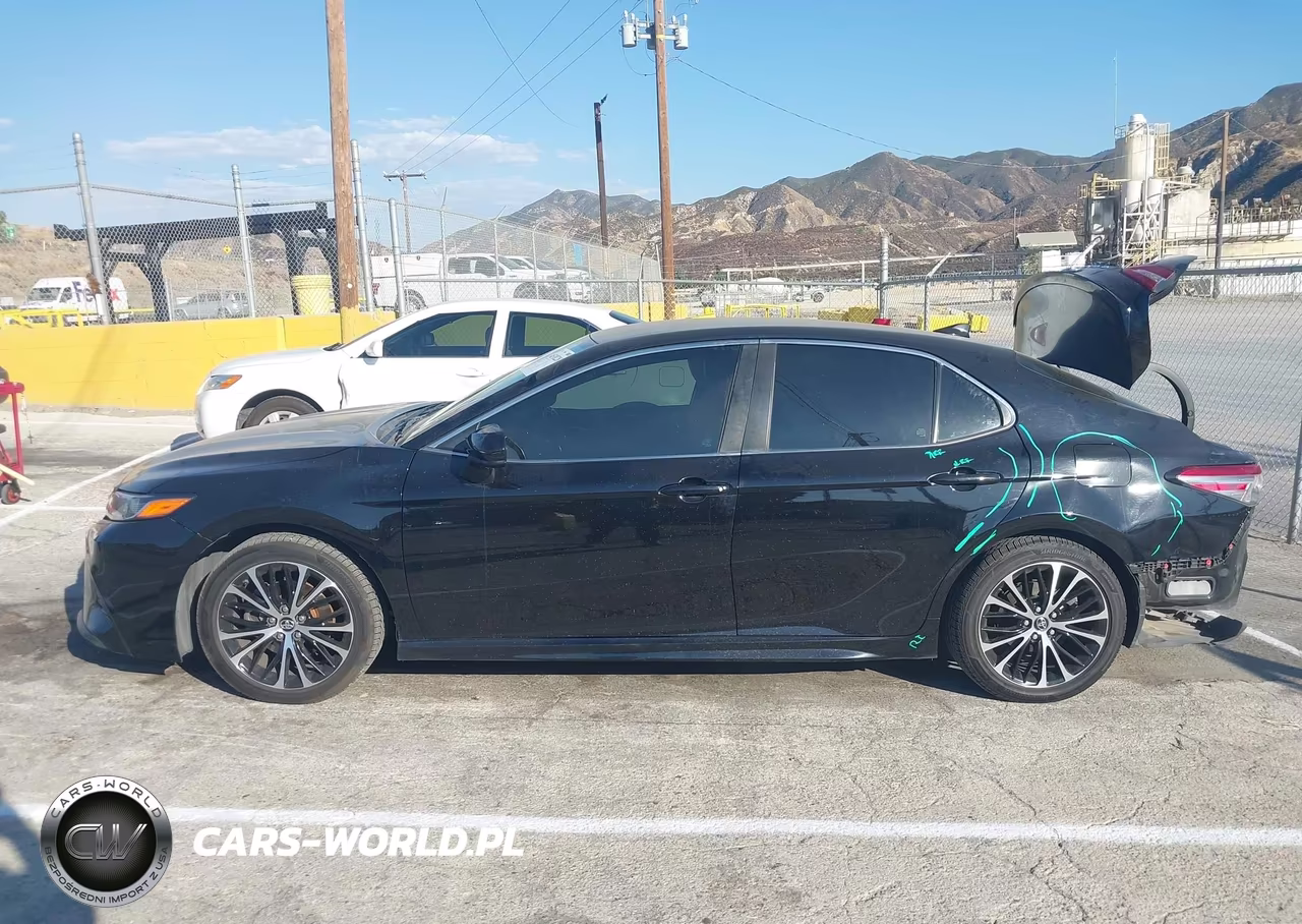 2019 Toyota Camry Se VIN:4T1B11HK3KU203988 - 16
