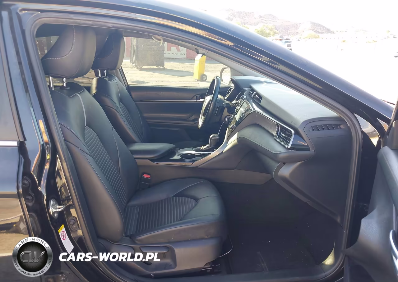 2019 Toyota Camry Se VIN:4T1B11HK3KU203988 - 5