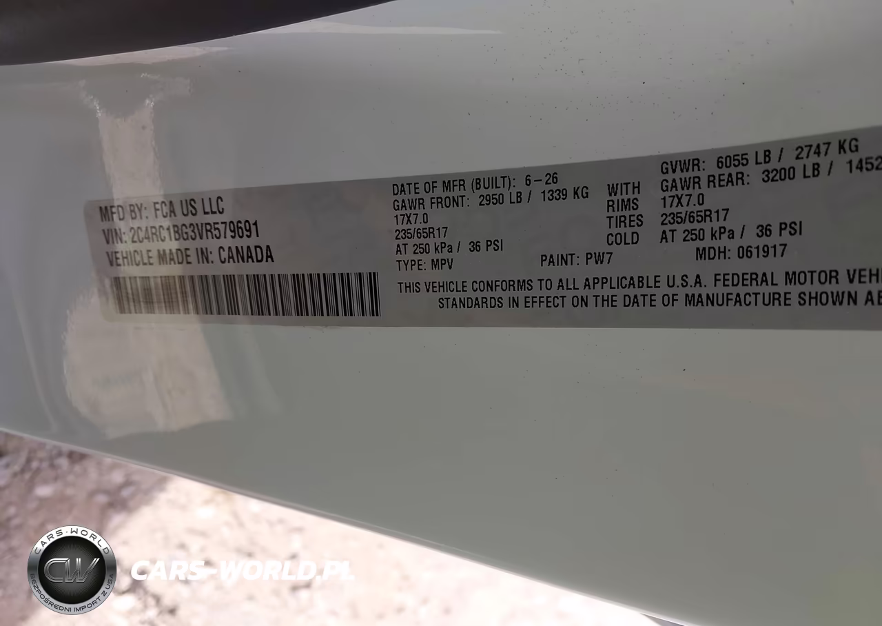 2027 Chrysler Pacifica VIN:2C4RC1BG3VR579691 - 9