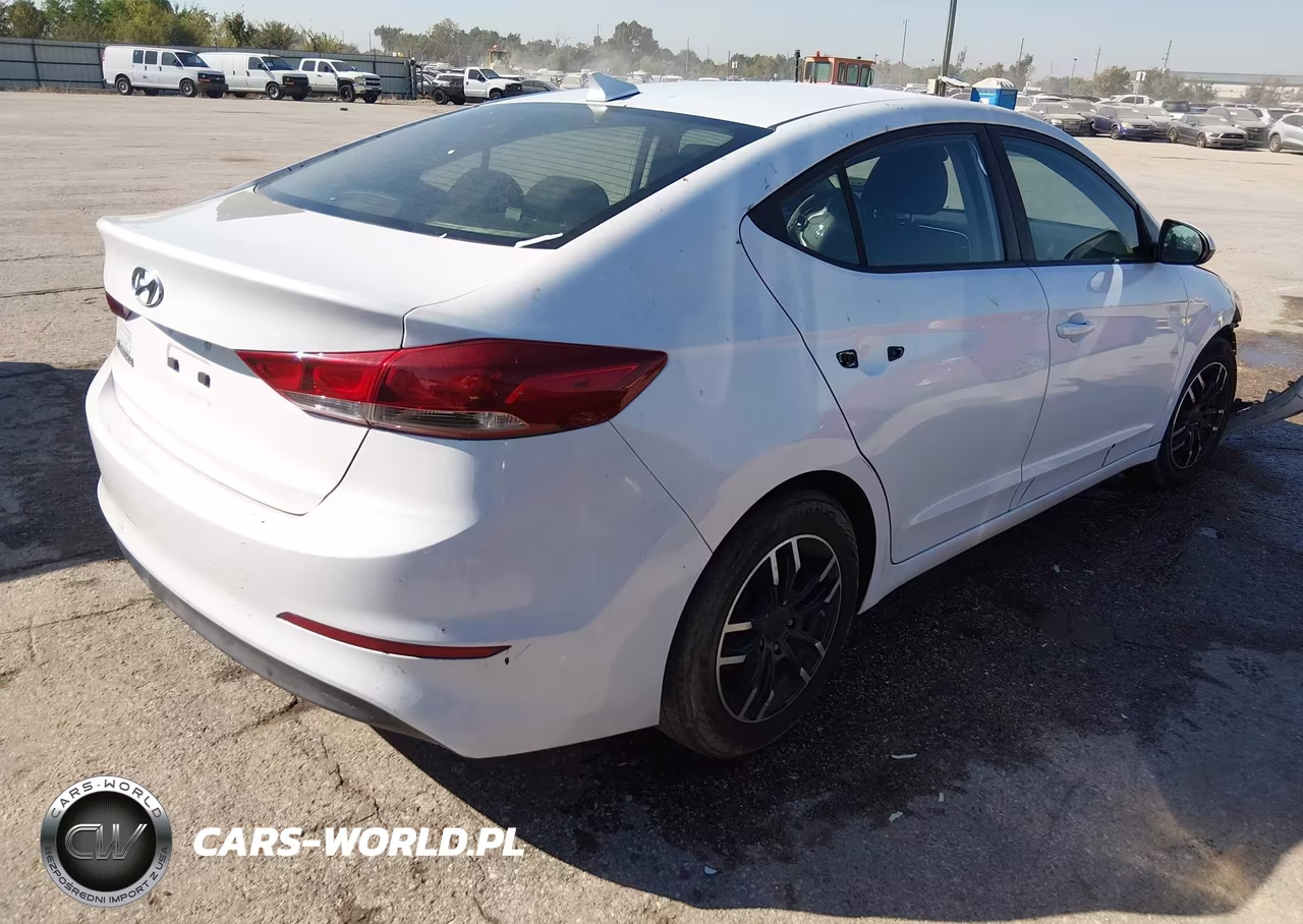 2018 Hyundai Elantra Sel VIN:5NPD84LFXJH223989 - 4