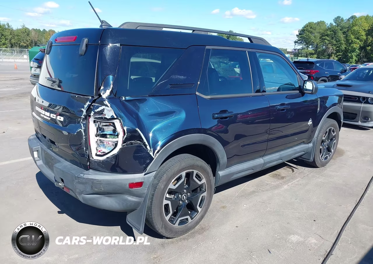 2021 Ford Bronco Sport Outer Banks VIN:3FMCR9C6XMRA39221 - 4