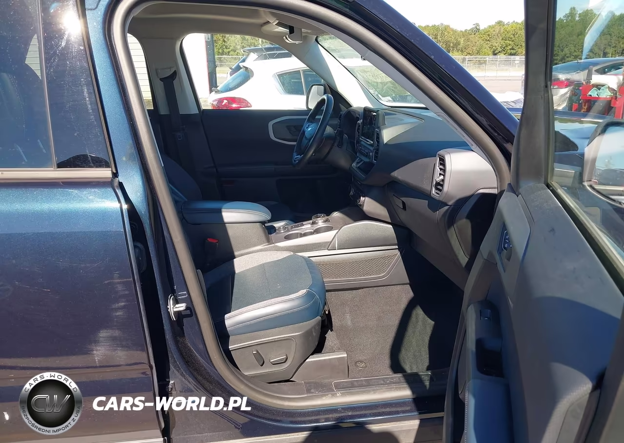 2021 Ford Bronco Sport Outer Banks VIN:3FMCR9C6XMRA39221 - 5