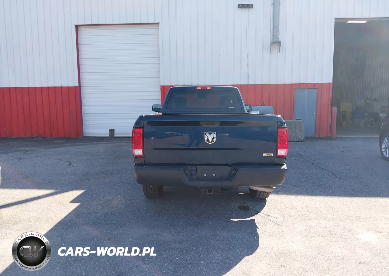 2019 Ram 1500 Classic Tradesman 4X2 8' Box VIN:3C6JR6DG1KG569384 - 18