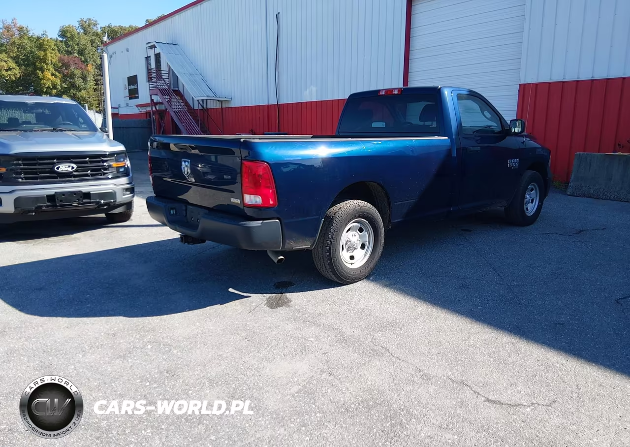 2019 Ram 1500 Classic Tradesman 4X2 8' Box VIN:3C6JR6DG1KG569384 - 4