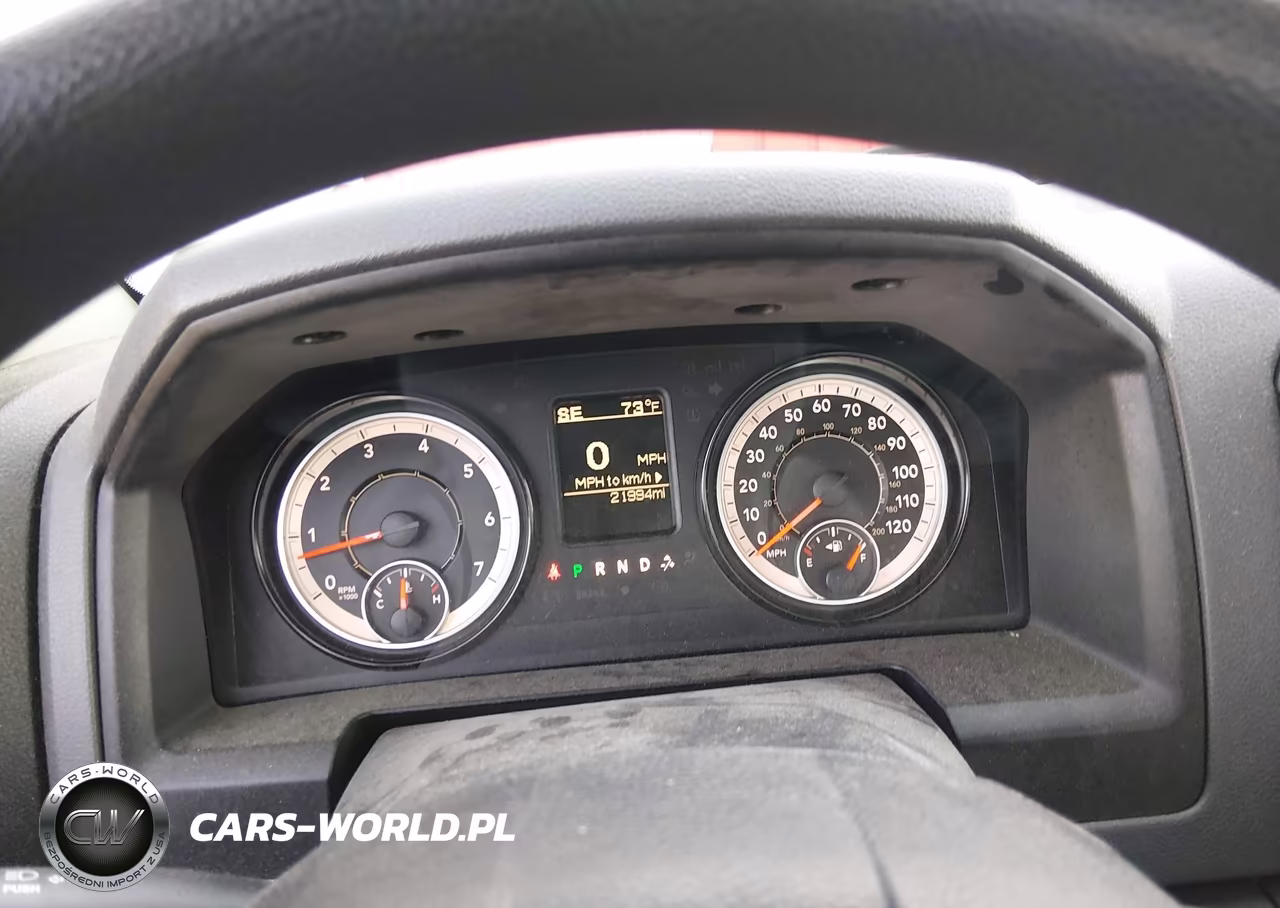2019 Ram 1500 Classic Tradesman 4X2 8' Box VIN:3C6JR6DG1KG569384 - 7