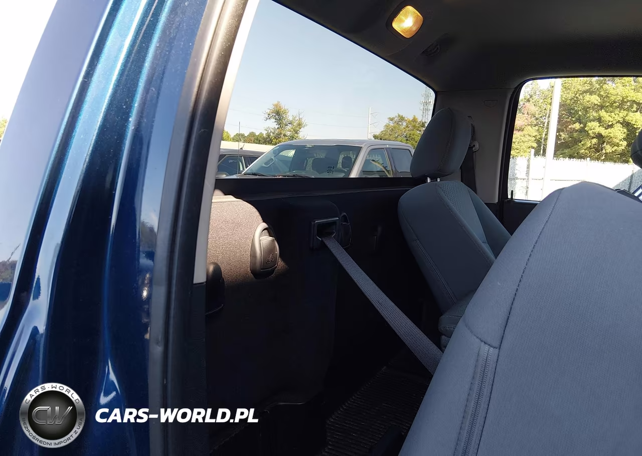2019 Ram 1500 Classic Tradesman 4X2 8' Box VIN:3C6JR6DG1KG569384 - 8