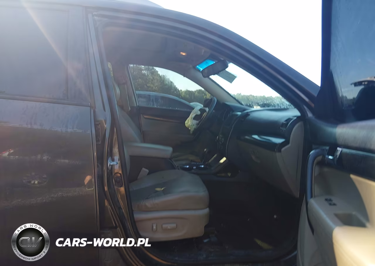 2012 Kia Sorento Ex V6 VIN:5XYKU4A23CG203726 - 5