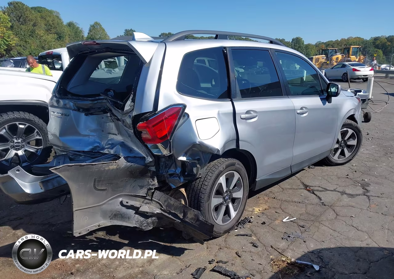 2017 Subaru Forester 2.5I Premium VIN:JF2SJAEC7HH437216 - 4