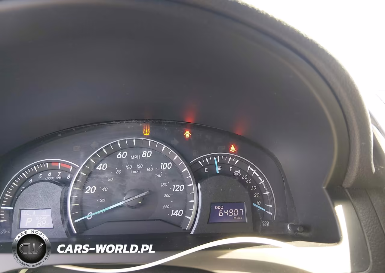 2014 Toyota Camry Le VIN:4T4BF1FK2ER406546 - 15