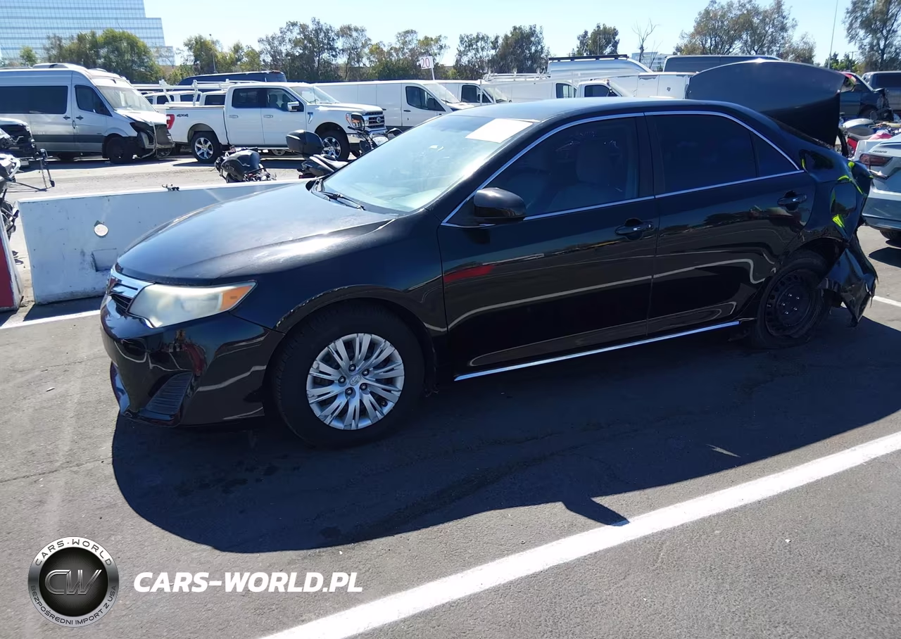 2014 Toyota Camry Le VIN:4T4BF1FK2ER406546 - 2