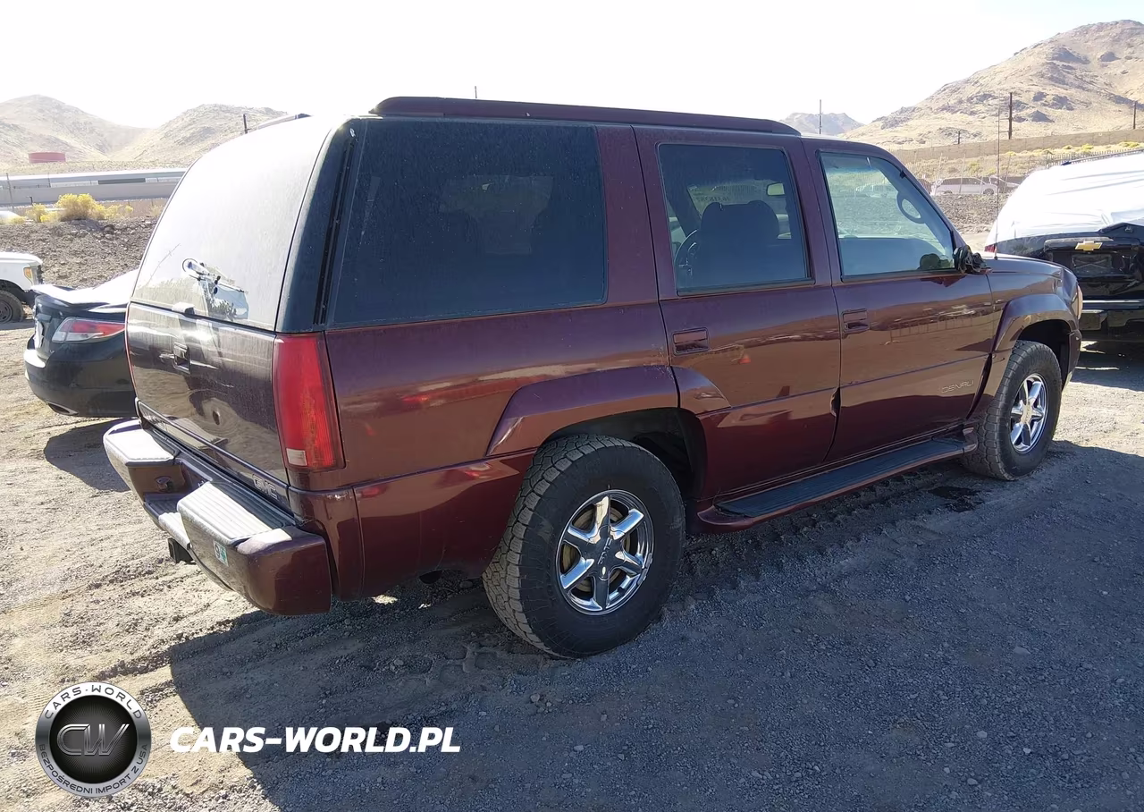 1999 GMC Yukon Denali VIN:1GKEK13R4XR907117 - 4