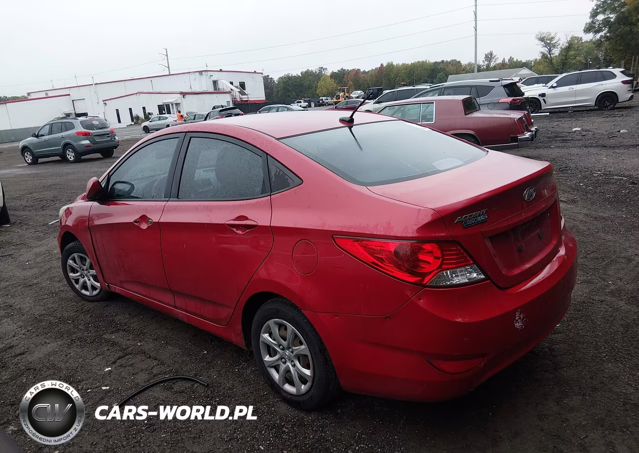 2013 Hyundai Accent Gls VIN:KMHCT4AE0DU376603 - 3