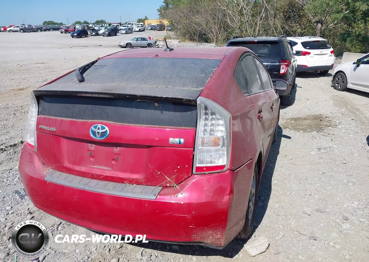 2011 Toyota Prius Two VIN:JTDKN3DU1B1430254 - 4