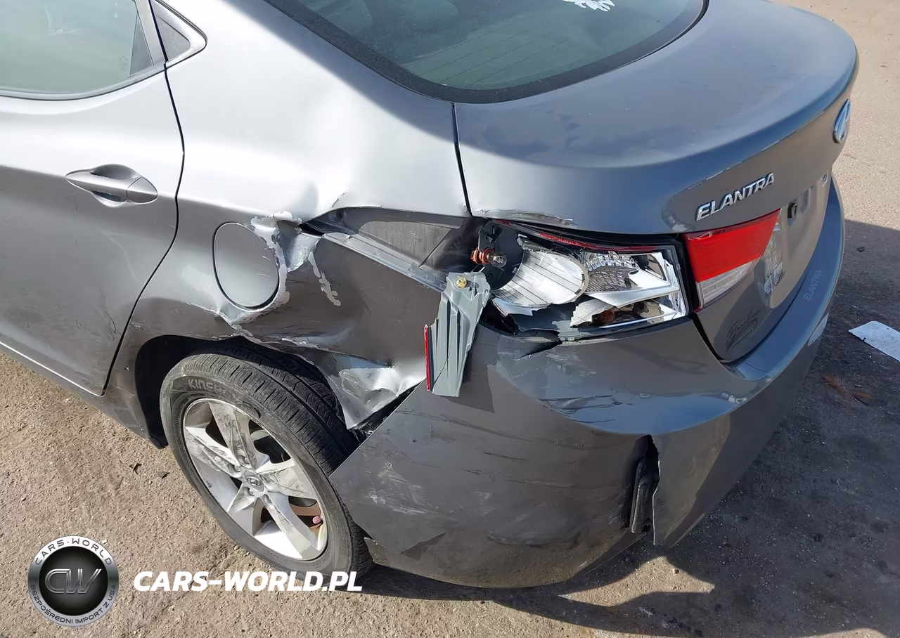 2012 Hyundai Elantra Gls VIN:5NPDH4AE5CH080785 - 6