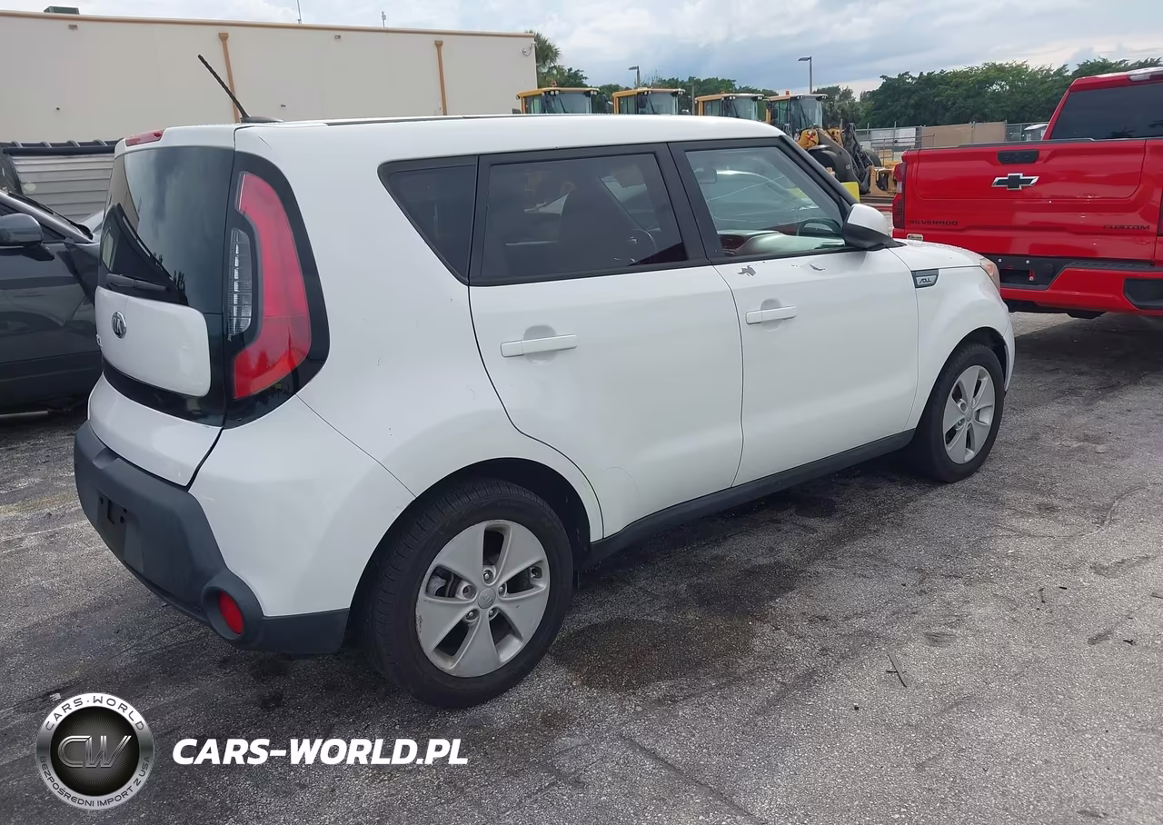 2016 Kia Soul VIN:KNDJN2A27G7315381 - 4