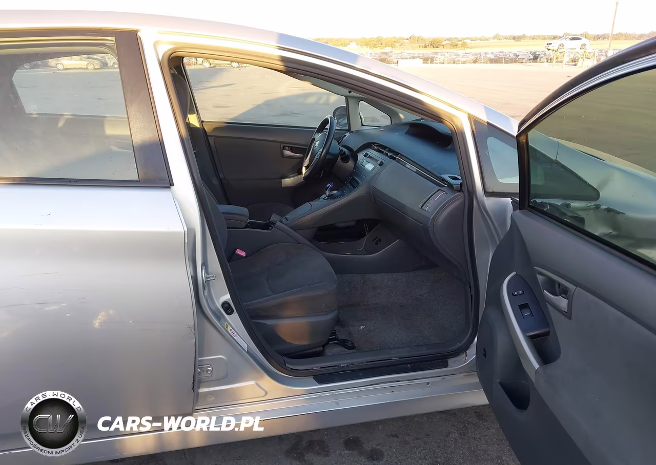 2010 Toyota Prius Iii VIN:JTDKN3DU8A0054673 - 5