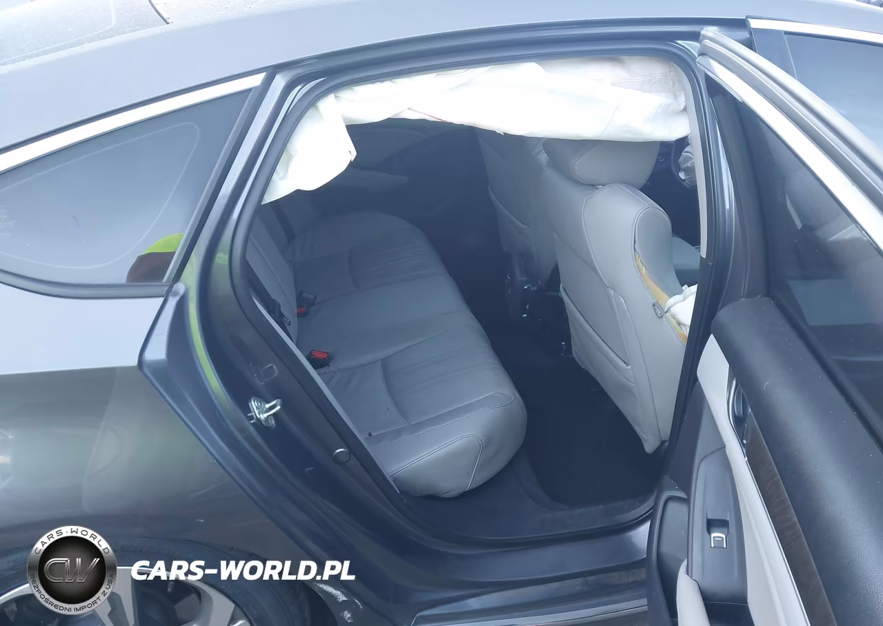 2018 Honda Accord Ex-L VIN:1HGCV1F59JA203750 - 8