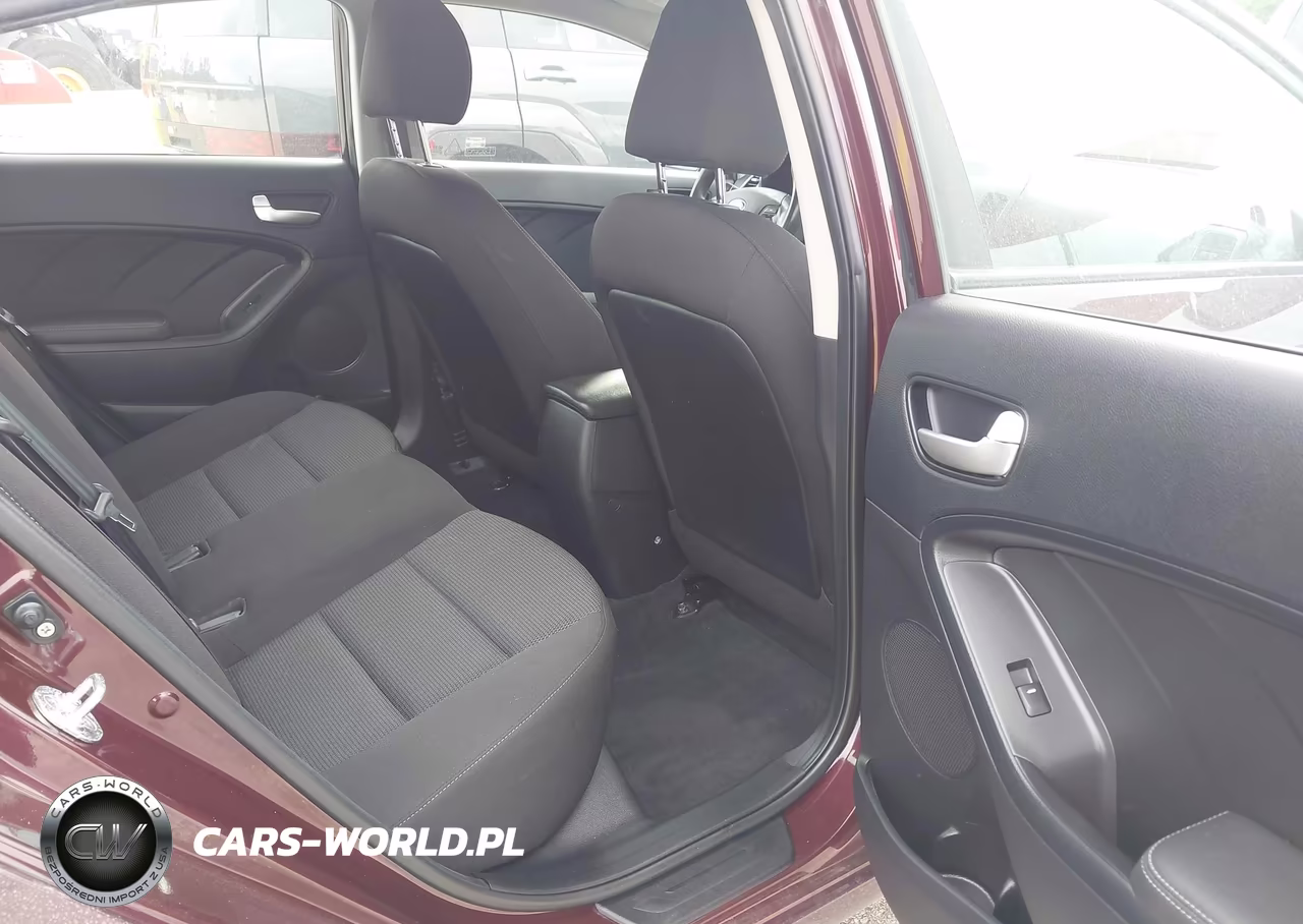 2017 Kia Forte Lx VIN:3KPFK4A72HE090164 - 8