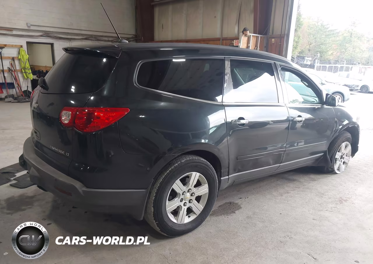 2011 Chevrolet Traverse 1Lt VIN:1GNKVGED6BJ408988 - 4