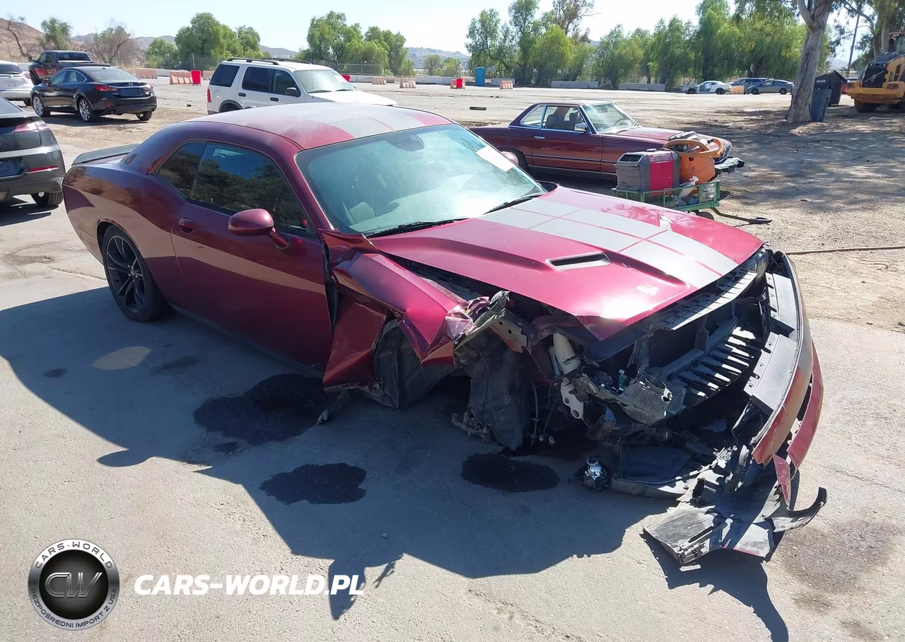 2018 Dodge Challenger Sxt