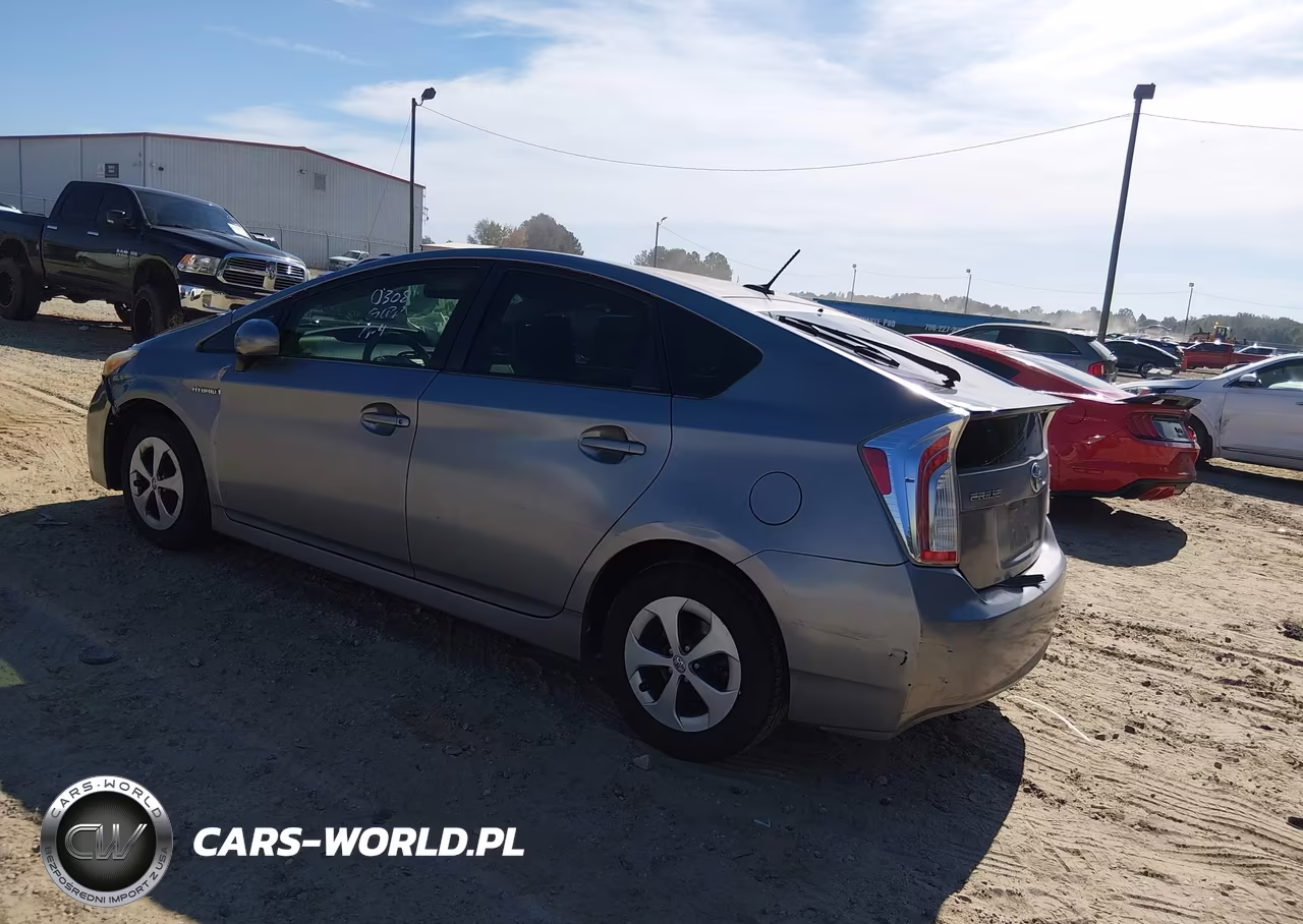2015 Toyota Prius Three VIN:JTDKN3DU3F1930308 - 3