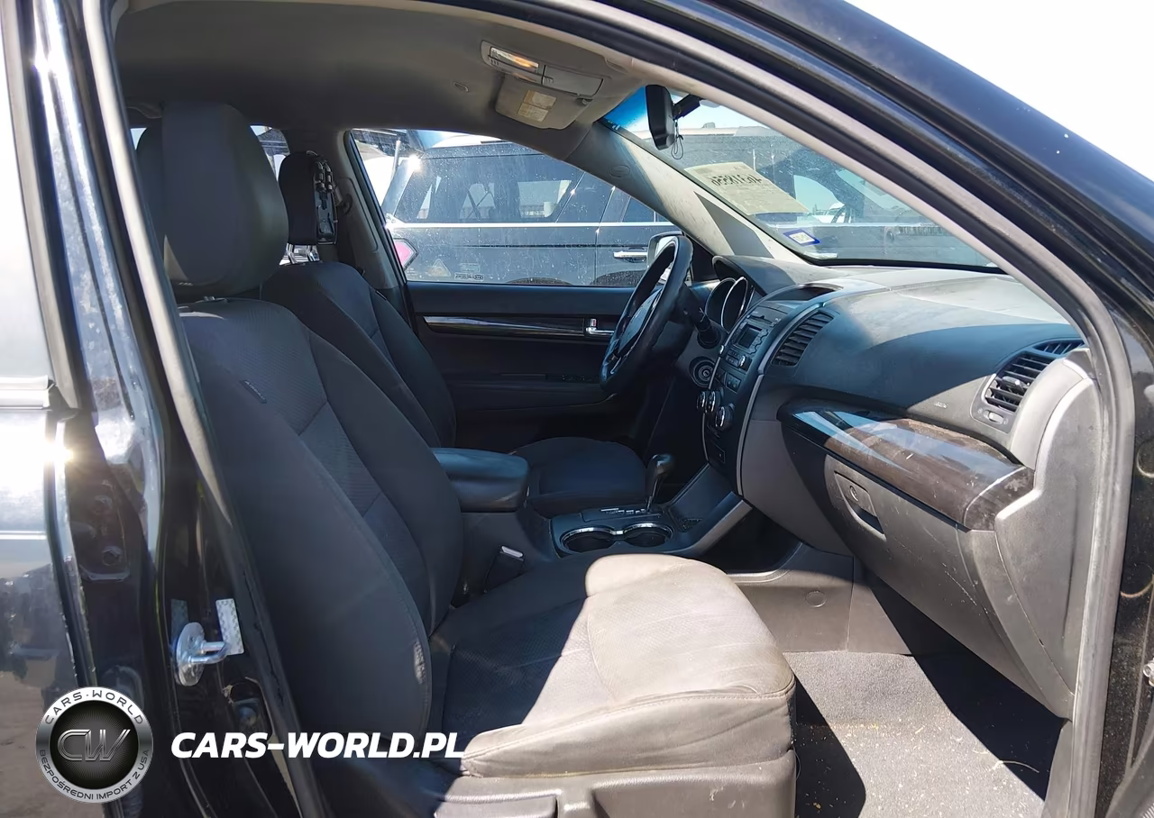 2011 Kia Sorento Lx VIN:5XYKT4A14BG098137 - 5