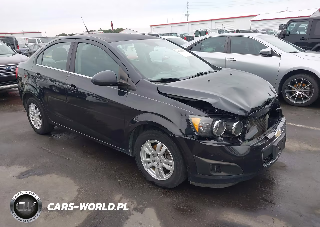 2013 Chevrolet Sonic Lt Auto – zdjęcie 1 z 18