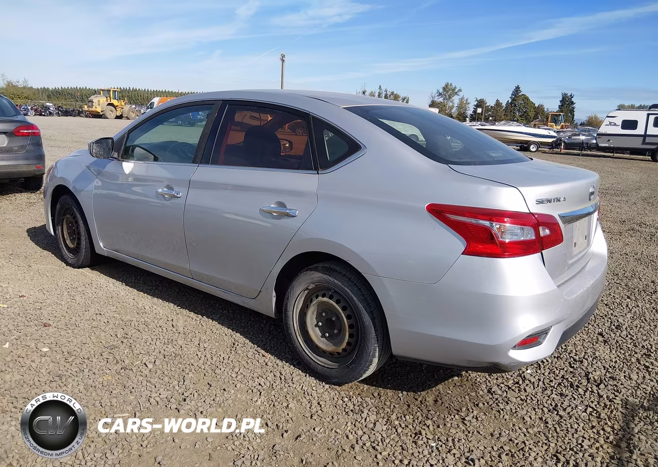 2018 Nissan Sentra S VIN:3N1AB7AP4JY313503 - 3