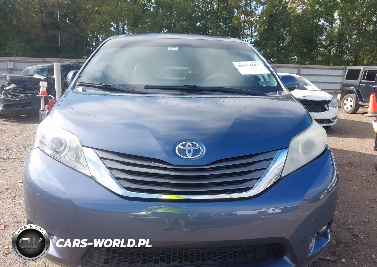 2014 Toyota Sienna Xle V6 8 Passenger VIN:5TDYK3DCXES513330 - 12