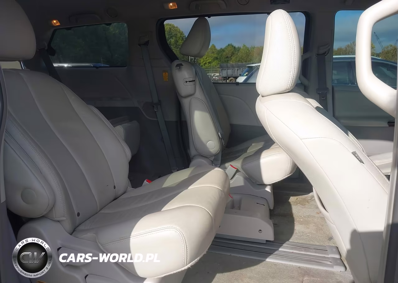 2014 Toyota Sienna Xle V6 8 Passenger VIN:5TDYK3DCXES513330 - 8
