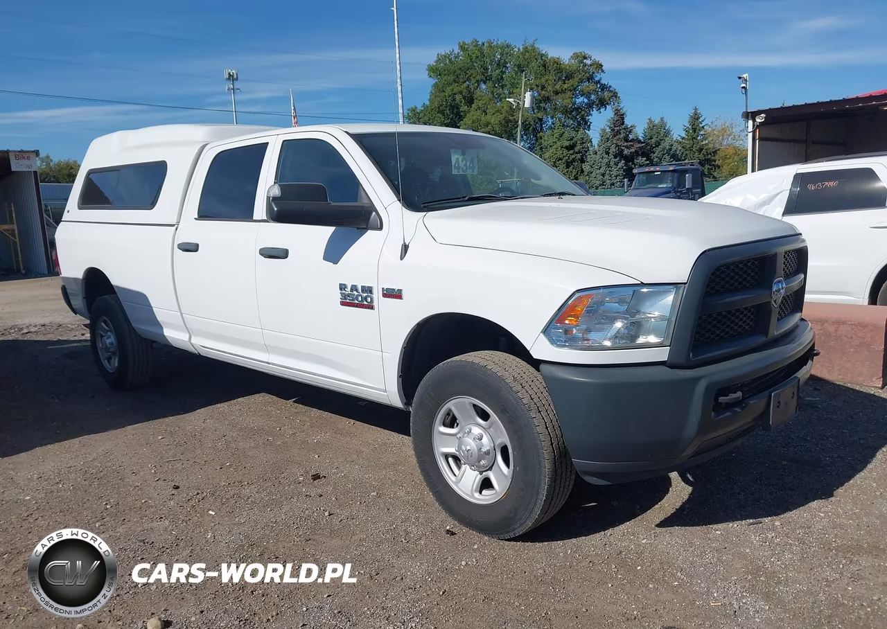 2018 Ram 3500 Tradesman 4X4 8' Box VIN:3C63R3GT1JG285249 - 1