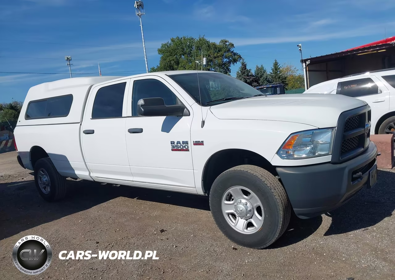 2018 Ram 3500 Tradesman 4X4 8' Box VIN:3C63R3GT1JG285249 - 13