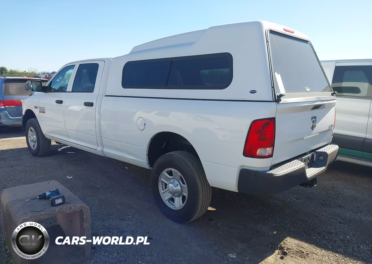 2018 Ram 3500 Tradesman 4X4 8' Box VIN:3C63R3GT1JG285249 - 3