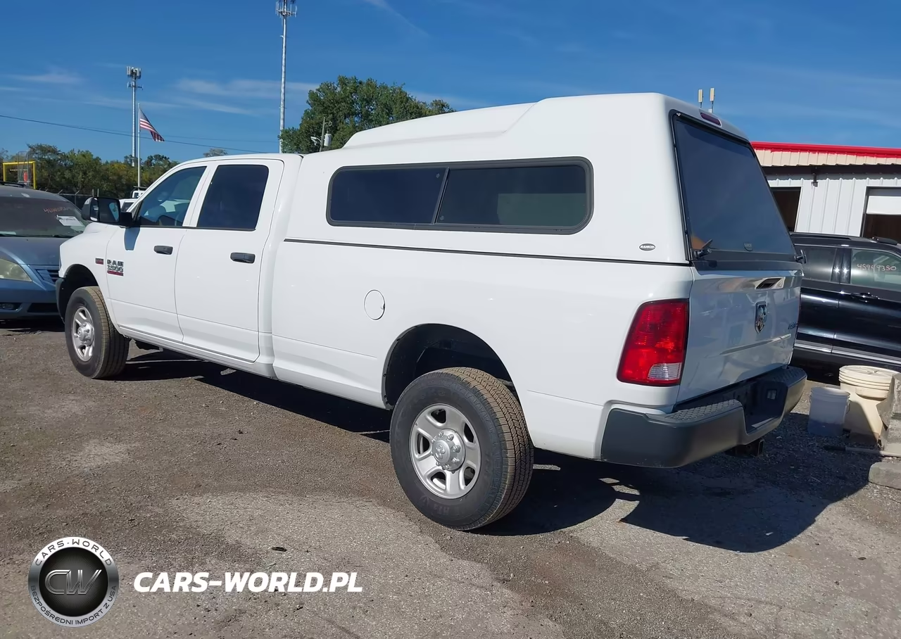 2018 Ram 3500 Tradesman 4X4 8' Box VIN:3C63R3GTXJG299084 - 3