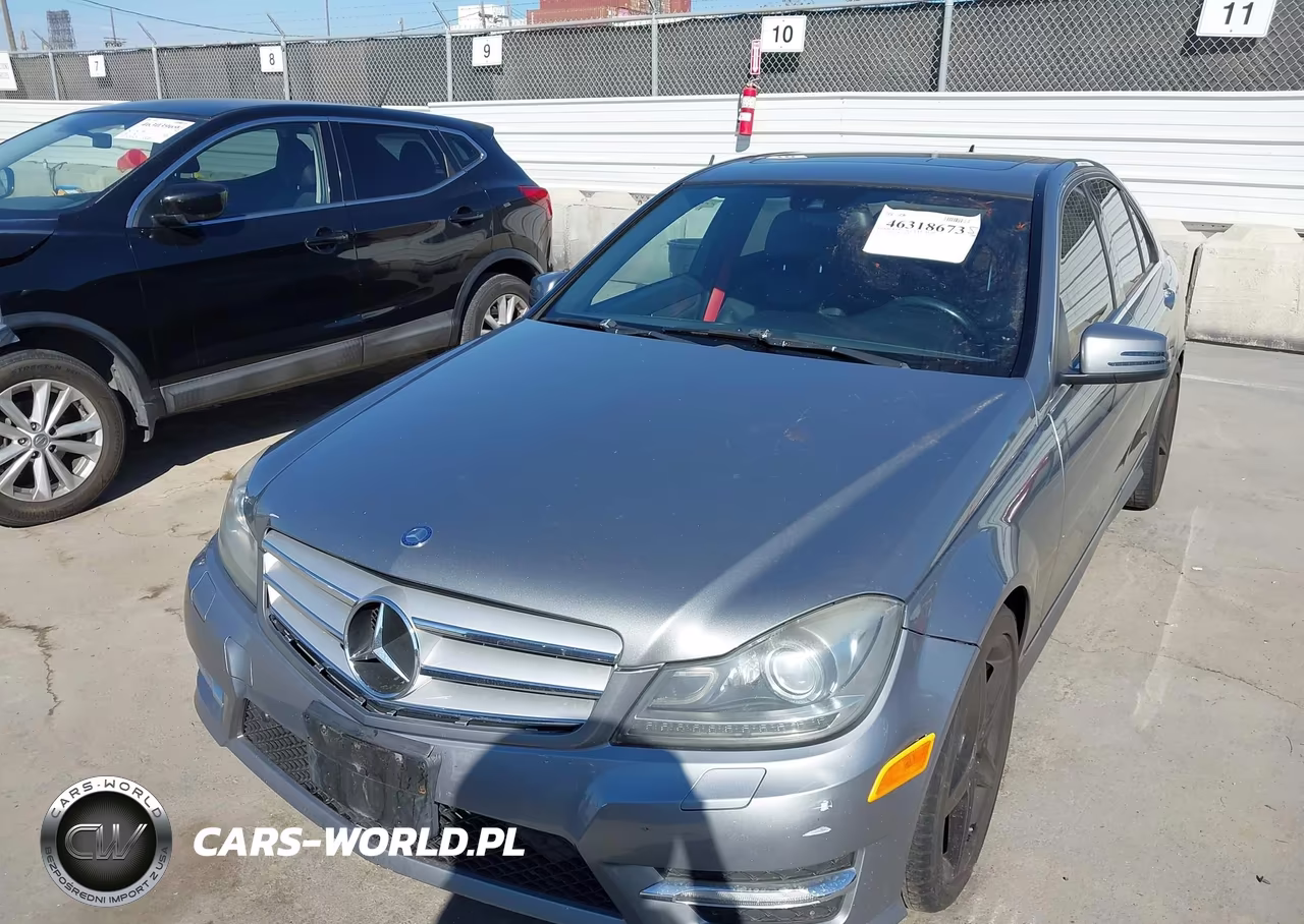 2013 Mercedes-Benz C 250 Sport VIN:WDDGF4HB8DR254654 - 6