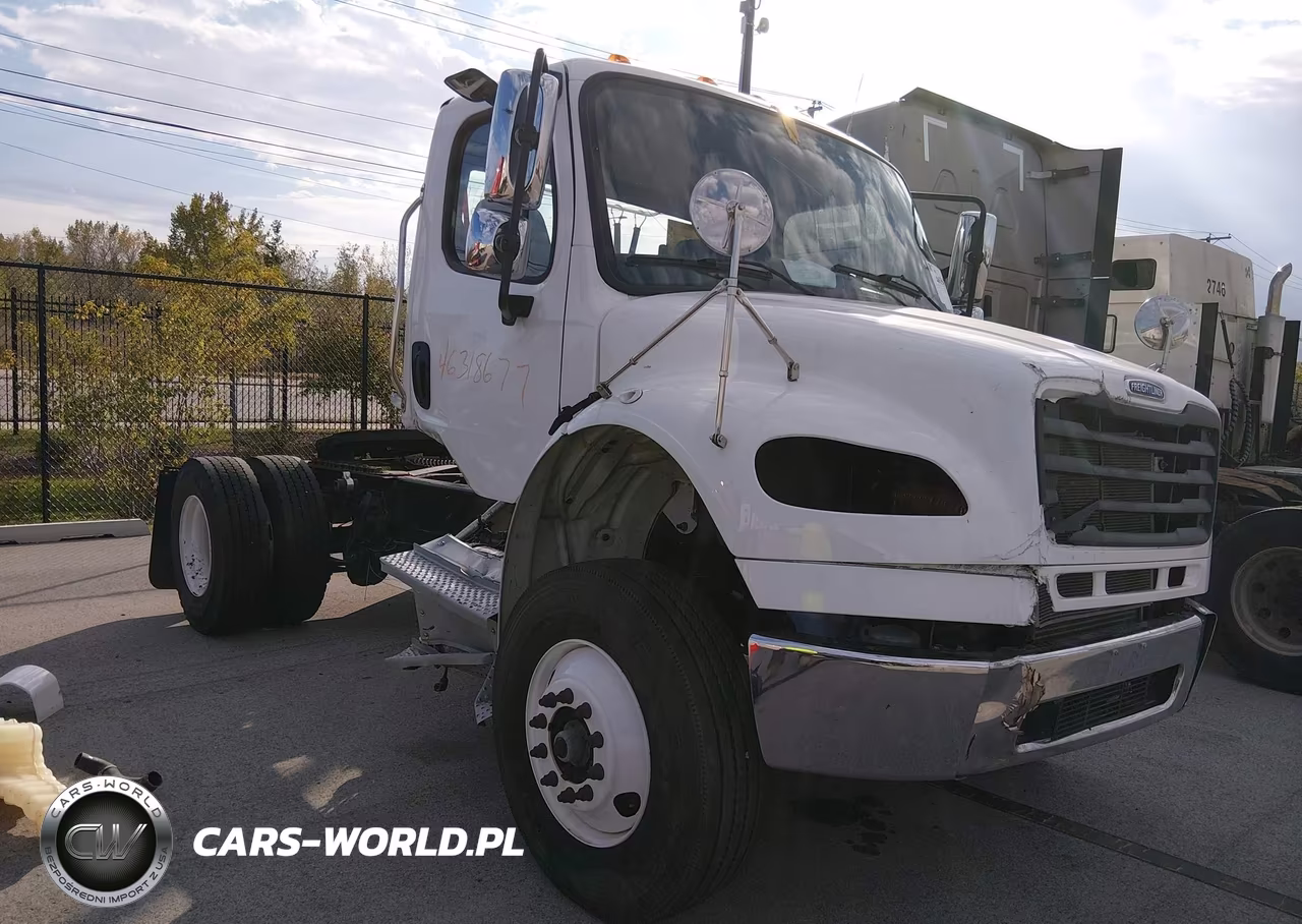 2025 Freightliner M2 106