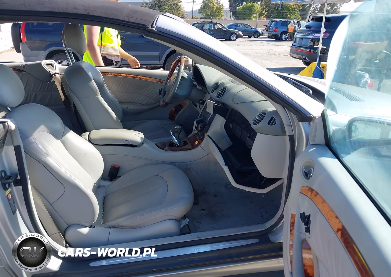 2005 Mercedes-Benz Clk 500 VIN:WDBTK75G35T048523 - 5