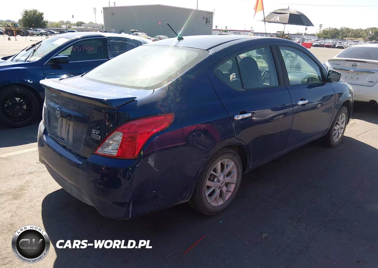 2018 Nissan Versa 1.6 Sv VIN:3N1CN7AP0JL879767 - 4