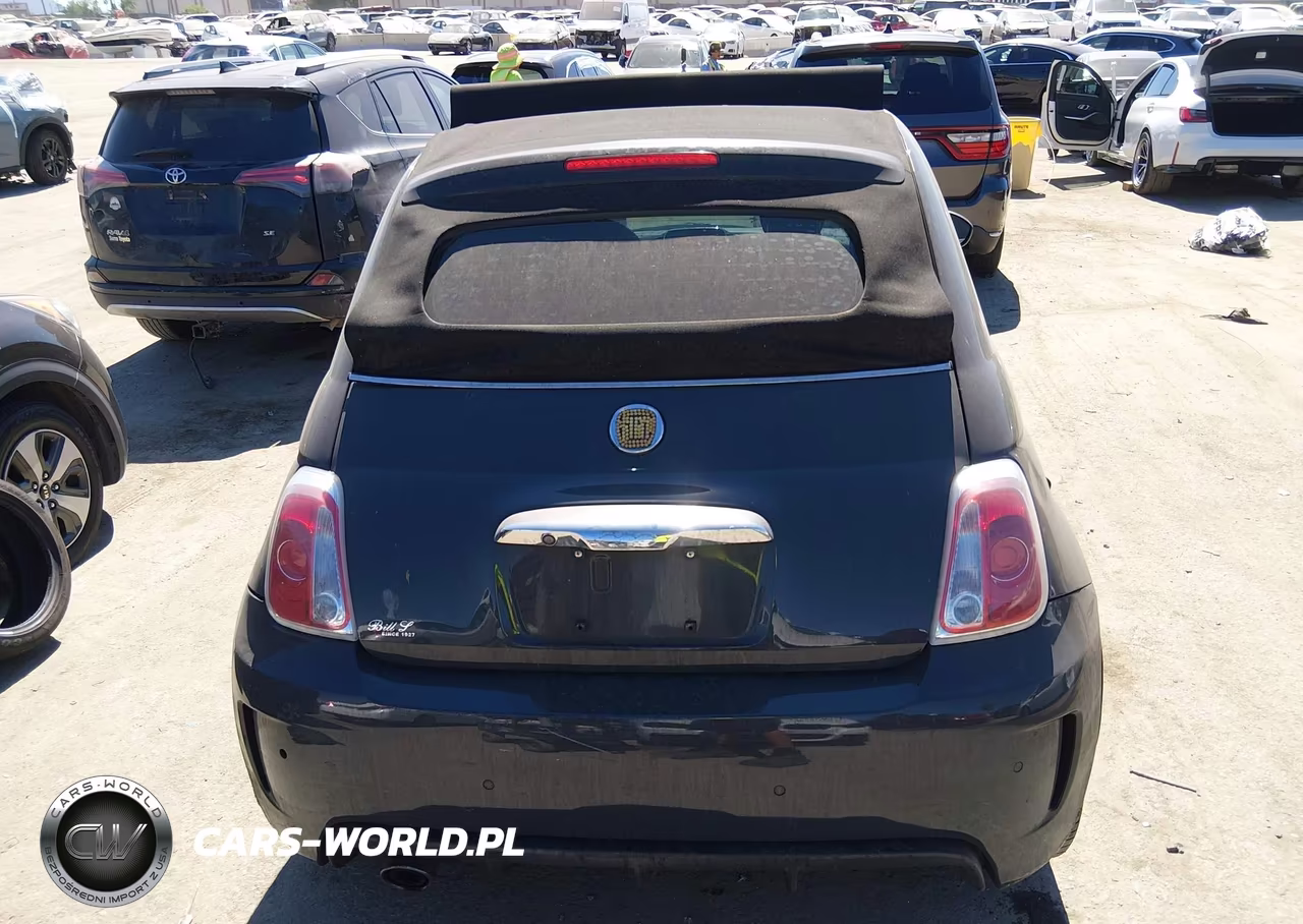 2018 Fiat 500C Lounge VIN:3C3CFFEH9JT257129 - 16