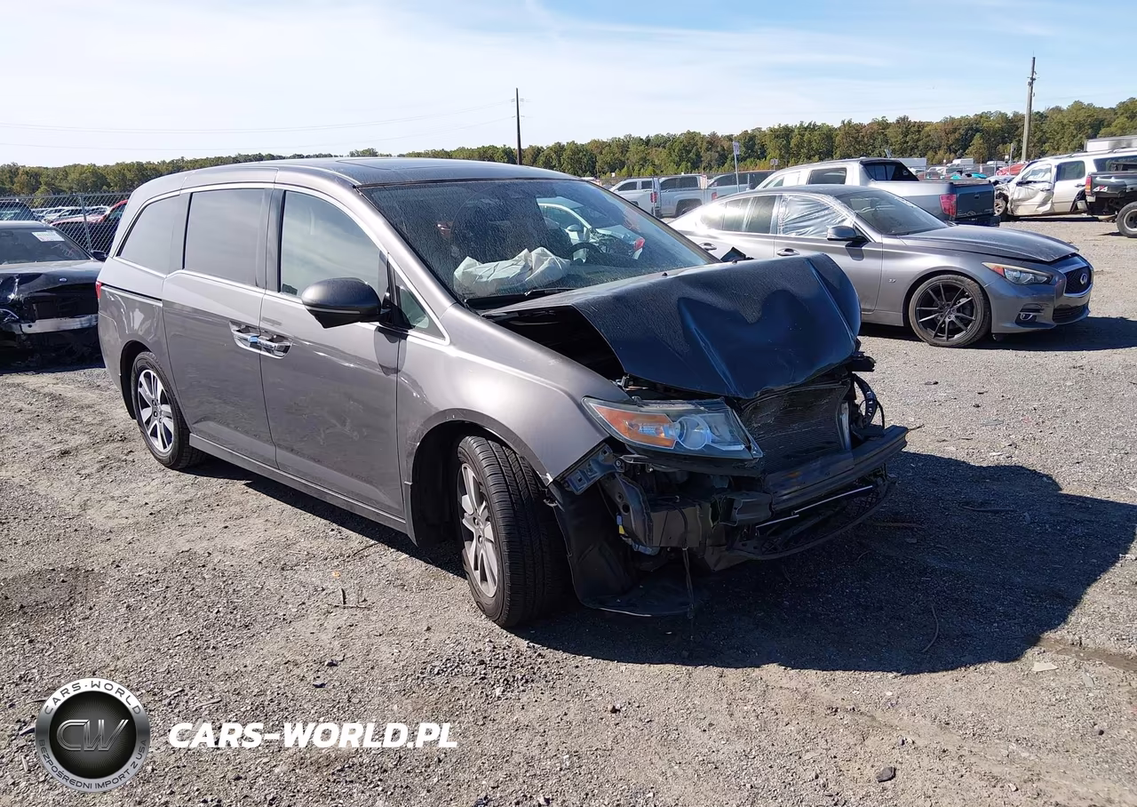 2014 Honda Odyssey Touring-Touring Elite