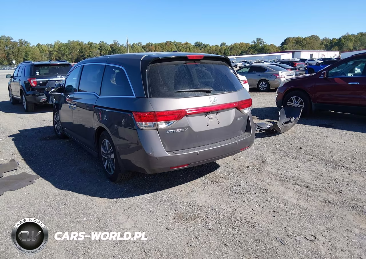 2014 Honda Odyssey Touring-Touring Elite VIN:5FNRL5H93EB096391 - 3