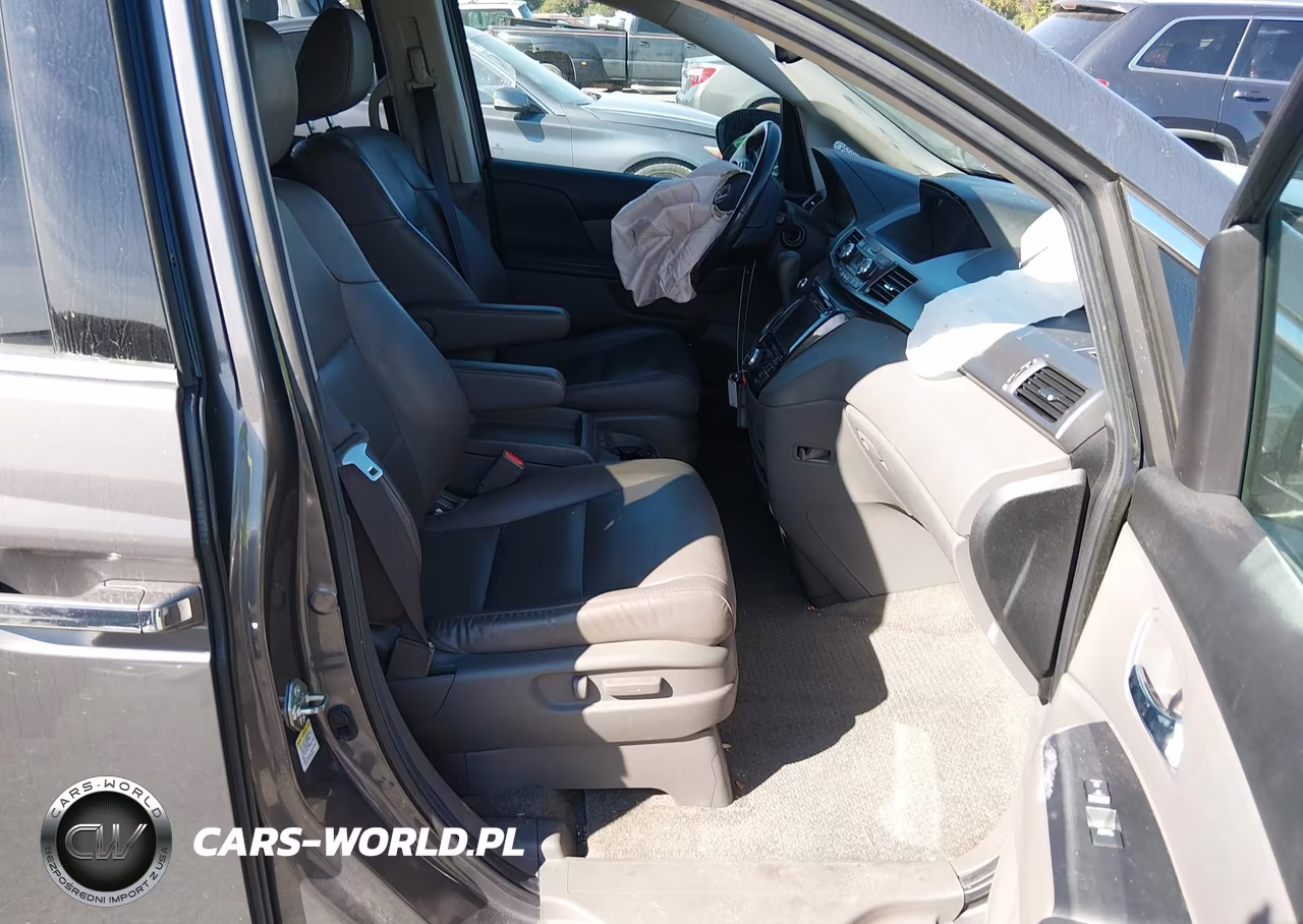 2014 Honda Odyssey Touring-Touring Elite VIN:5FNRL5H93EB096391 - 5