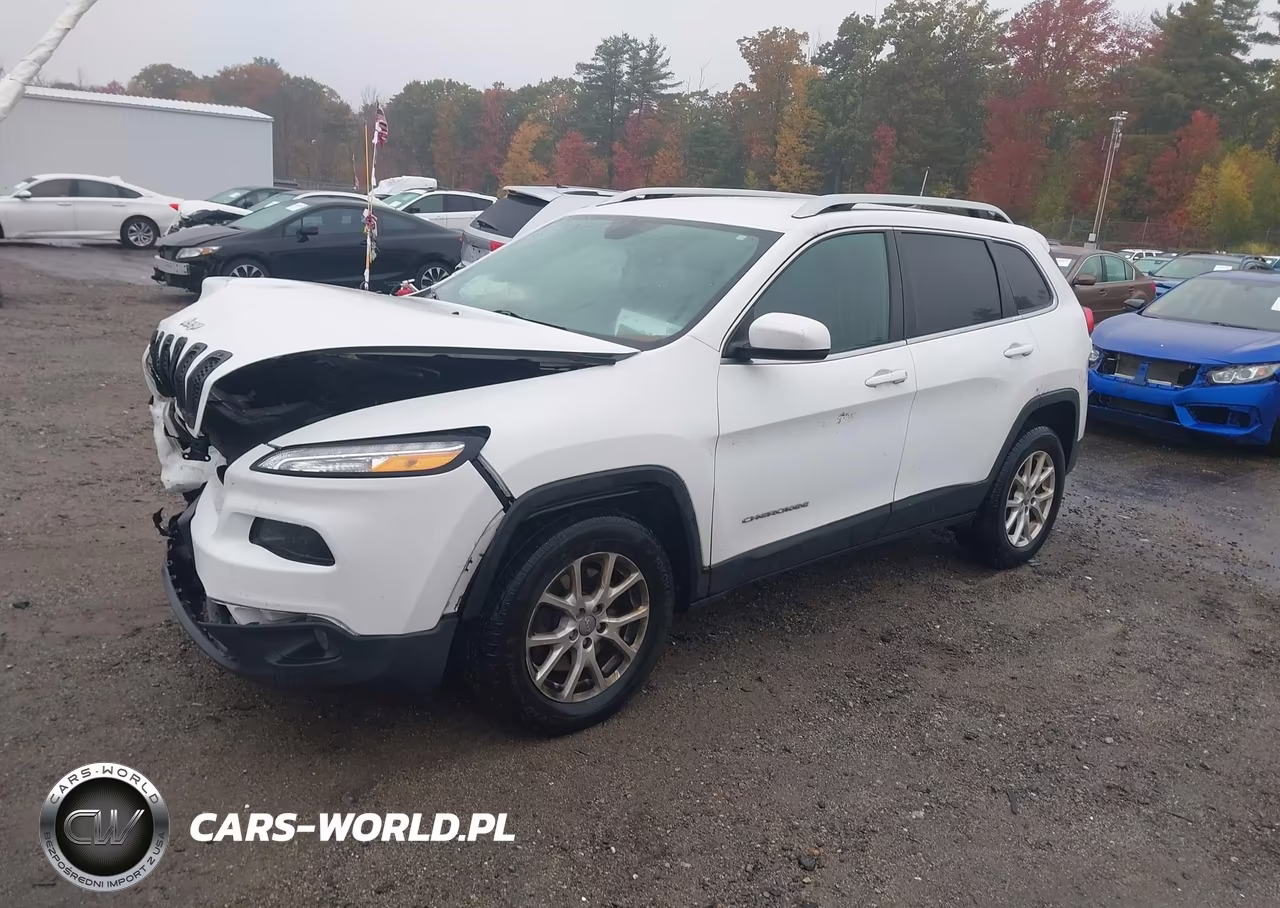 2016 Jeep Cherokee Latitude VIN:1C4PJMCB9GW371942 - 2