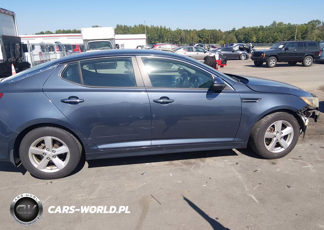2015 Kia Optima Lx VIN:5XXGM4A72FG486260 - 14